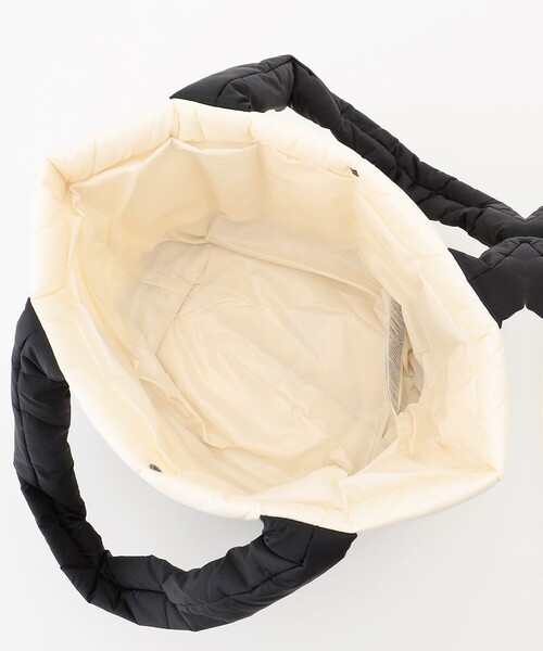 UNFILO(アンフィーロ)の「【TAION×UNFILO】バイカラー TOTE(トートバッグ・レディース・ホワイト系1・F)」の7枚目の写真