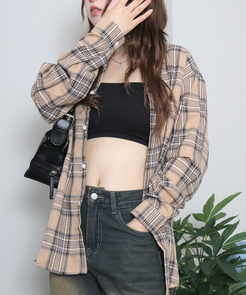 almo(アルモ)の「ペイルチェックシャツ(se)(シャツ/ブラウス・レディース・ベージュ/グリーン/レッド/サックスブルー/ブラック・FREE)」の6枚目の写真