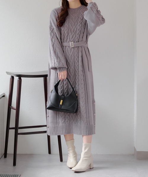 Another Branch olive des olive（アナザーブランチオリーブデオリーブ）の「【WEB限定】ケーブルニットワンピース（ワンピース・レディース・アイボリー/スミクロ/パープル/サックスブルー・FREE）」の17枚目の写真