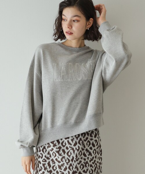 OPAQUE.CLIP（オペークドットクリップ）の「◆《美人百花掲載》ロゴ裏毛ショートトップス【洗濯機洗い可】（Tシャツ/カットソー・レディース・ホワイト/ネイビー/グレー・38/40/42）」の8枚目の写真