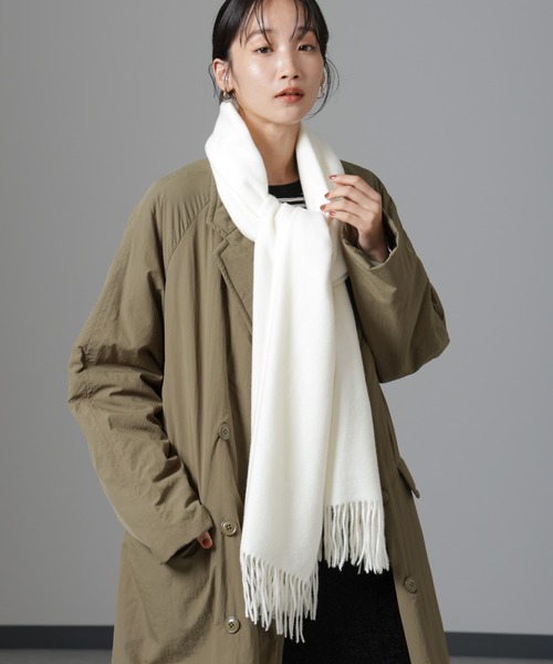 NANO universe（ナノユニバース）の「ソフトタッチストール（マフラー・レディース・グレー/オフホワイト/ピンク・FREE）」の2枚目の写真