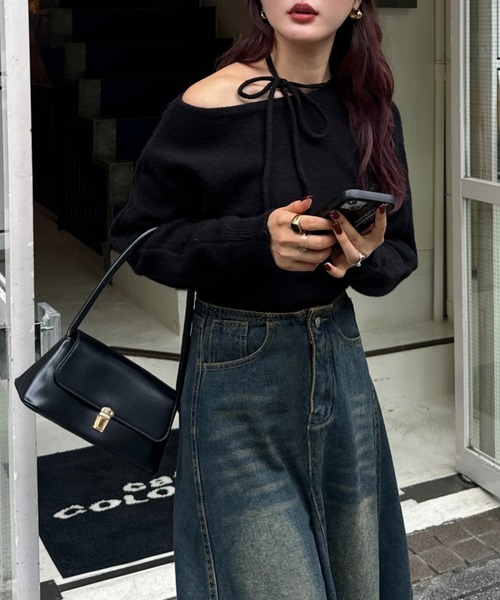 efill（エフィル）の「スクエア クラッチバック / ハンドバック（ハンドバッグ・レディース・ブラック・FREE）」の3枚目の写真