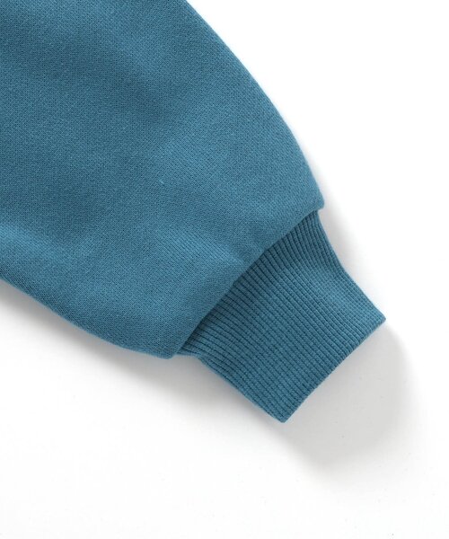 BREEZE(ブリーズ)の「【WEB限定】ハートフラワートレーナー(スウェット・キッズ・レッド/ブラック/ブルー/グレー・80/90/130/140/100/110/120)」の5枚目の写真