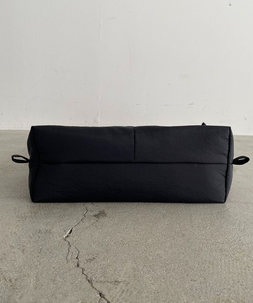 210nouve（トゥージュヌーブ）の「3way ソフト パデッド ショルダーバッグ（ショルダーバッグ・レディース・ブルー/アイボリー/ブラック/オレンジ・FREE）」の18枚目の写真