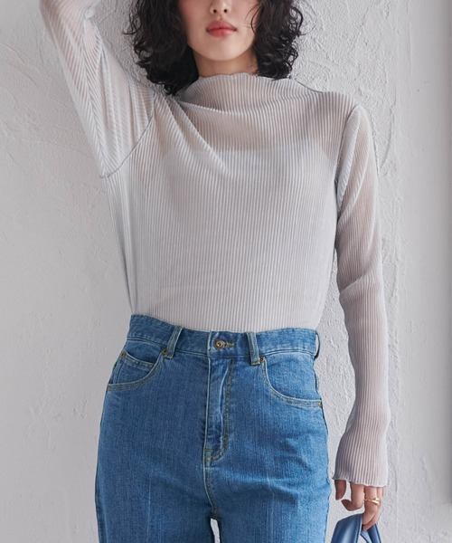 RANAN(ラナン)の「前後2WAYラメプリーツシアーハイネックプルオーバー(Tシャツ/カットソー・レディース・ベージュ/シルバー系/ブラック/ブルー/ゴールド系・M/L/LL)」の22枚目の写真