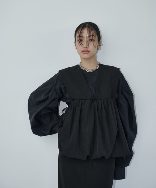 AIC.（エーアイシー）の「タックスリーブナイロンブラウス（シャツ/ブラウス・レディース・オフホワイト/ブラック・FREE）」の15枚目の写真