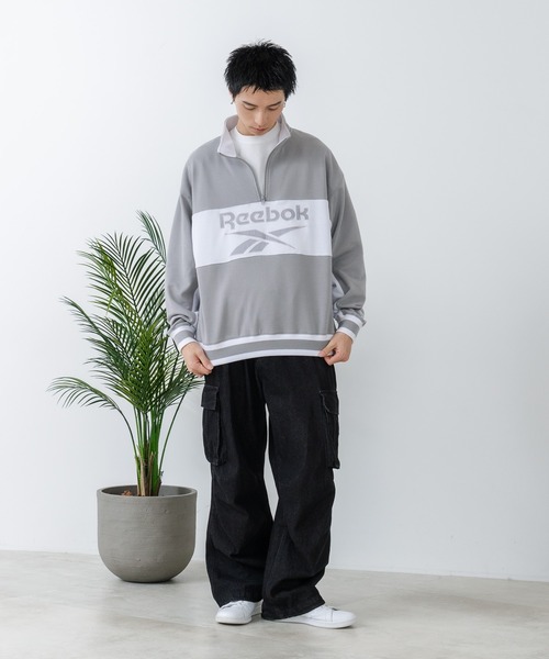 Reebok(リーボック)の「【Reebok/リーボック】裏毛 ロゴ 切替リブライン ハーフジッププルオーバー スウェット(スウェット・メンズ・グレー/ダークブルー/ブラック・LARGE/X-LARGE/MEDIUM)」の17枚目の写真