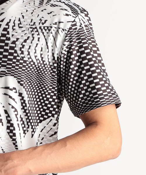 NICOLE CLUB FOR MEN（ニコルクラブフォーメン）の「ジオメトリック＆ボタニカルプリント半袖Ｔシャツ（Tシャツ/カットソー・メンズ・ブラック/オフホワイト/ネイビー・MEDIUM/LARGE/X-LARGE）」の14枚目の写真