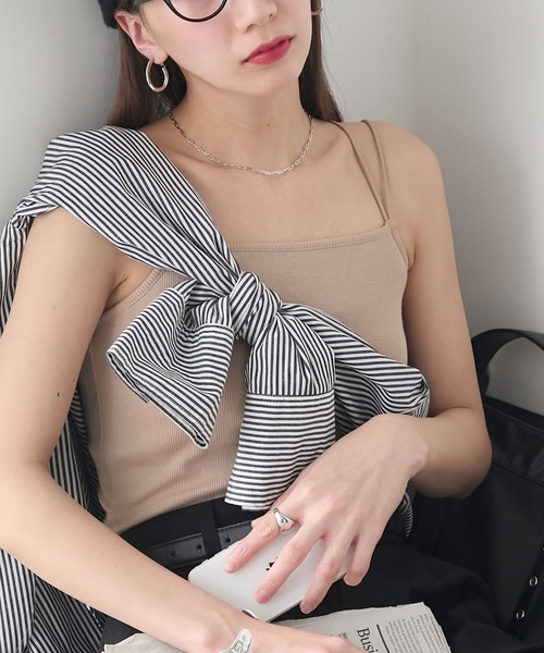 BONLECILL(ボンルシール)の「カップ付きダブルストラップキャミソール(キャミソール・レディース・アイボリー/ホワイト×ブラック/ブラック/ブルー/チャコールグレー/グレー/ミント/ベージュ/オレンジ/モカ/ネイビー/ピンク/ブラウン/レッド・M/S/L)」の8枚目の写真