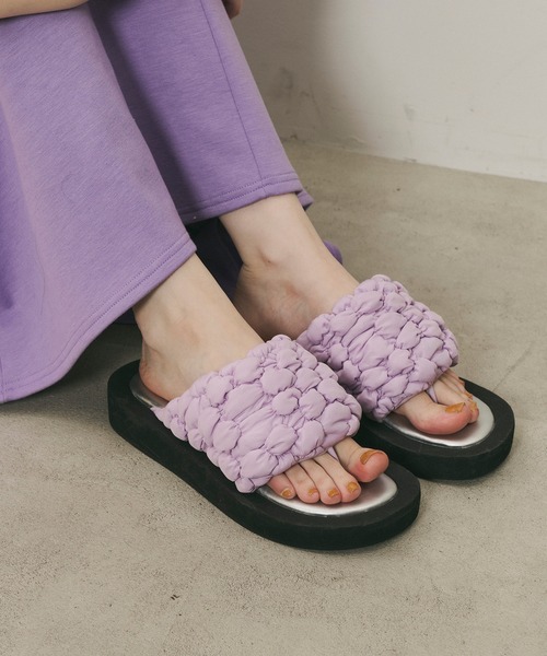 LA BELLE ETUDE（ラベルエチュード）の「ボリュームポコポコサンダル（サンダル・レディース・ライトブルー/ブラック/ライトパープル/ホワイト・L/M/S）」の4枚目の写真