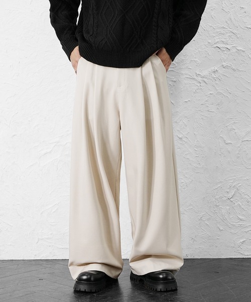 MinoriTY（マイノリティ）の「【MinoriTY】極とろみ素材クラシックダブルタックワイドスラックスバギーパンツ 春服 冬服 メンズ（スラックス・メンズ・ブラウン/ブラック/チャコール/ベージュ/ネイビー・S/M/L）」の4枚目の写真