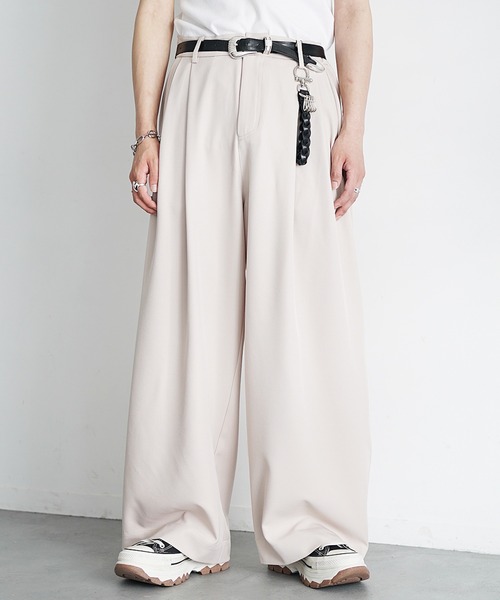 MinoriTY（マイノリティ）の「【MinoriTY】極とろみ素材クラシックダブルタックワイドスラックスバギーパンツ 春服 冬服 メンズ（スラックス・メンズ・ブラウン/ブラック/チャコール/ベージュ/ネイビー・S/M/L）」の9枚目の写真