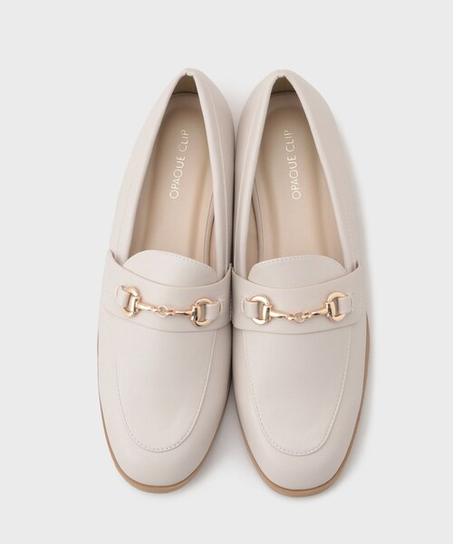 OPAQUE.CLIP（オペークドットクリップ）の「【抗菌防臭加工】ビット付きローファー（パンプス・レディース・ナチュラル/ブラック・01/02/03）」の7枚目の写真