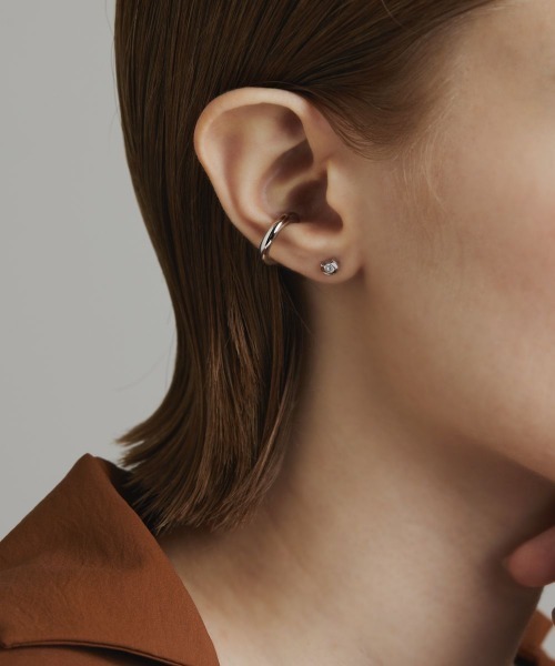 4℃ HOMME+(ヨンドシーオムプラス)の「【11月誕生石】シルバー ブルー・トパーズ ピアス/片耳用(ピアス(片耳用)・メンズ・シルバー・FREE)」の9枚目の写真