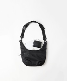 meltum | NYLON CROSSBODY BAG(ショルダーバッグ)