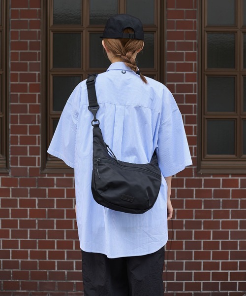 バッグ meltum NYLON CROSSBODY BAG NYLON CROSSBODY BAG