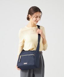 LA BAGAGERIE（ラバガジェリー）の「メタルバックル　ボックスショルダー　Sサイズ（ショルダーバッグ）」