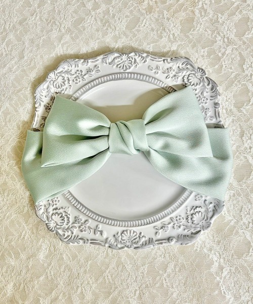 F i.n.t（フィント）の「サテンビッグリボンバレッタ/fint　フィント（バレッタ/ヘアクリップ・レディース・ピンク/ネイビー/ライトイエロー/ライトグリーン・FREE）」の13枚目の写真