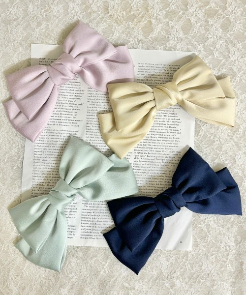 F i.n.t（フィント）の「サテンビッグリボンバレッタ/fint　フィント（バレッタ/ヘアクリップ・レディース・ピンク/ネイビー/ライトイエロー/ライトグリーン・FREE）」の20枚目の写真