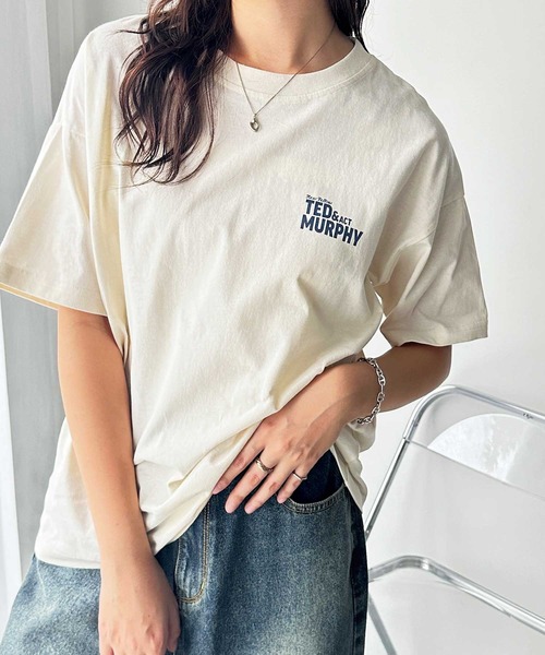 FIRST MOOD(ファーストムード)の「《FIRSTMOODコラボ》ヴィンテージ風猫プリントロゴTシャツ(Tシャツ/カットソー・レディース・チャコール/ブルー/アイボリー・MEDIUM)」の5枚目の写真