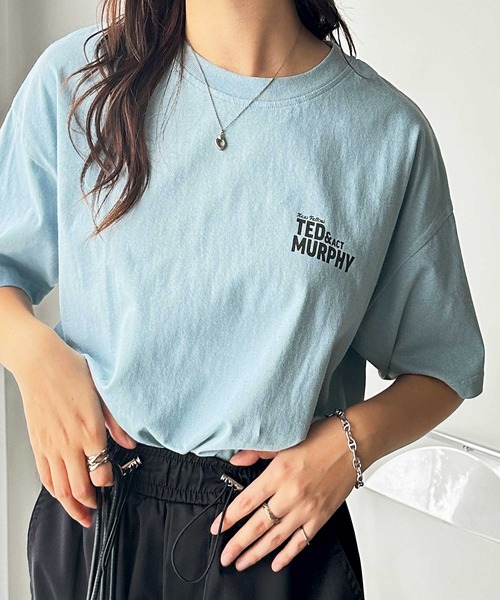 FIRST MOOD(ファーストムード)の「《FIRSTMOODコラボ》ヴィンテージ風猫プリントロゴTシャツ(Tシャツ/カットソー・レディース・チャコール/ブルー/アイボリー・MEDIUM)」の13枚目の写真