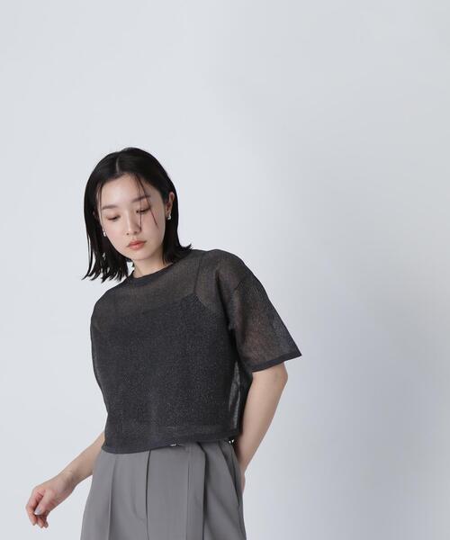 NATURAL BEAUTY BASIC(ナチュラルビューティーベーシック)の「◇クロップドシアーニットTシャツ(ニット/セーター・レディース・レッド/ブラック/グレー・FREE)」の3枚目の写真