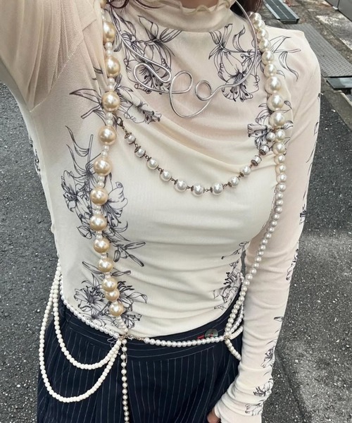 SOLA（ソラ）の「Tatooシアートップス（Tシャツ/カットソー・レディース・ベージュ・FREE）」の2枚目の写真