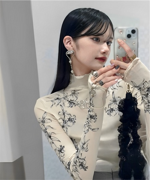 SOLA（ソラ）の「Tatooシアートップス（Tシャツ/カットソー・レディース・ベージュ・FREE）」の8枚目の写真