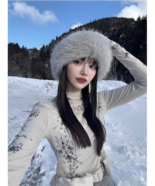 SOLA（ソラ）の「Tatooシアートップス（Tシャツ/カットソー・レディース・ベージュ・FREE）」の9枚目の写真