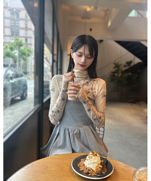 SOLA（ソラ）の「Tatooシアートップス（Tシャツ/カットソー・レディース・ベージュ・FREE）」の10枚目の写真