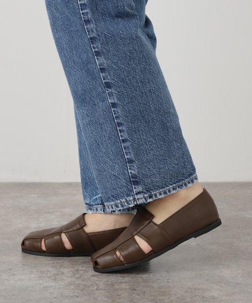 B.C STOCK（ベーセーストック）の「スリッポンシューズ（その他シューズ・レディース・ブラウン/アイボリー/ブラック・SMALL/LARGE/MEDIUM）」の14枚目の写真