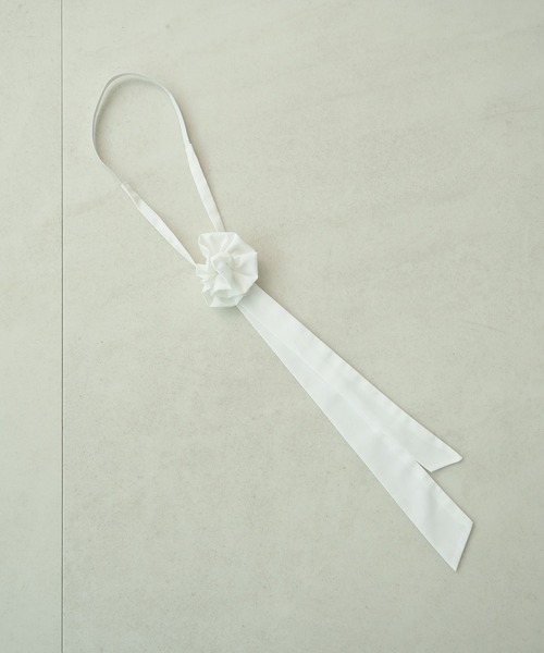 Ambre Neige(アンブルネージュ)の「rose motif bowtie shirt / バラモチーフボウタイシャツ(シャツ/ブラウス・レディース・ライトブルー/ネイビー・FREE)」の9枚目の写真