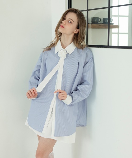 Ambre Neige(アンブルネージュ)の「rose motif bowtie shirt / バラモチーフボウタイシャツ(シャツ/ブラウス・レディース・ライトブルー/ネイビー・FREE)」の11枚目の写真