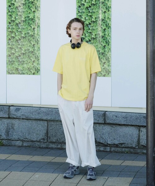 Firsthand(ファーストハンド)の「MA Firsthand/マ ファーストハンド BASICロゴ刺繍TEE / ワンポイントロゴ刺繍半袖Tシャツ / リラックスフィット(Tシャツ/カットソー・メンズ・イエロー/ホワイト/グレー/ブラック・S/M/L)」の7枚目の写真