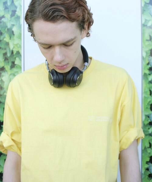 Firsthand(ファーストハンド)の「MA Firsthand/マ ファーストハンド BASICロゴ刺繍TEE / ワンポイントロゴ刺繍半袖Tシャツ / リラックスフィット(Tシャツ/カットソー・メンズ・イエロー/ホワイト/グレー/ブラック・S/M/L)」の8枚目の写真