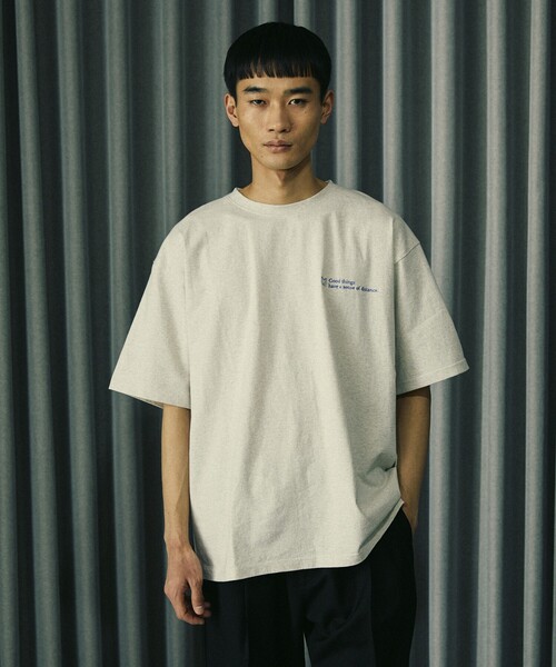 Firsthand(ファーストハンド)の「MA Firsthand/マ ファーストハンド BASICロゴ刺繍TEE / ワンポイントロゴ刺繍半袖Tシャツ / リラックスフィット(Tシャツ/カットソー・メンズ・イエロー/ホワイト/グレー/ブラック・S/M/L)」の14枚目の写真