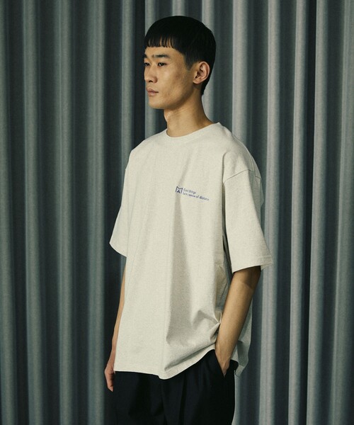 Firsthand(ファーストハンド)の「MA Firsthand/マ ファーストハンド BASICロゴ刺繍TEE / ワンポイントロゴ刺繍半袖Tシャツ / リラックスフィット(Tシャツ/カットソー・メンズ・イエロー/ホワイト/グレー/ブラック・S/M/L)」の15枚目の写真