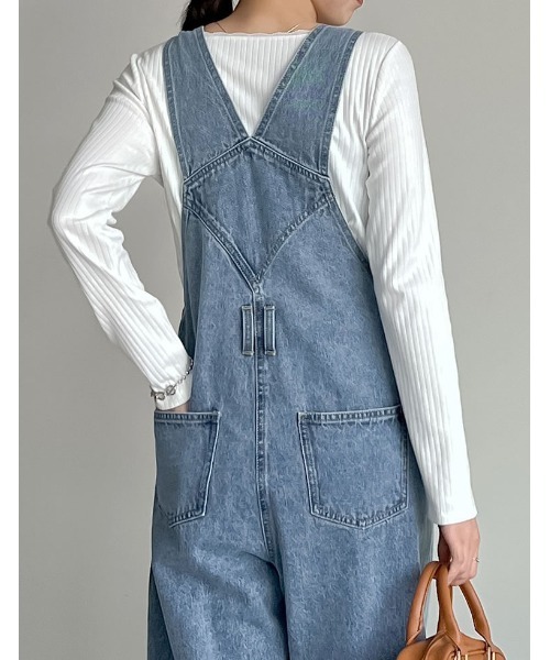 Re:EDIT（リエディ）の「[ZOZOTOWN限定][低身長/高身長サイズ有]コットンデニムバレルレッグサロペット（サロペット/オーバーオール・レディース・ネイビー/ブルー系その他/ブルー・SHORT/MEDIUM/TALL/LARGE）」の10枚目の写真
