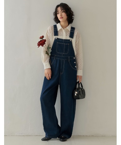 Re:EDIT（リエディ）の「[ZOZOTOWN限定][低身長/高身長サイズ有]コットンデニムバレルレッグサロペット（サロペット/オーバーオール・レディース・ネイビー/ブルー系その他/ブルー・SHORT/MEDIUM/TALL/LARGE）」の7枚目の写真