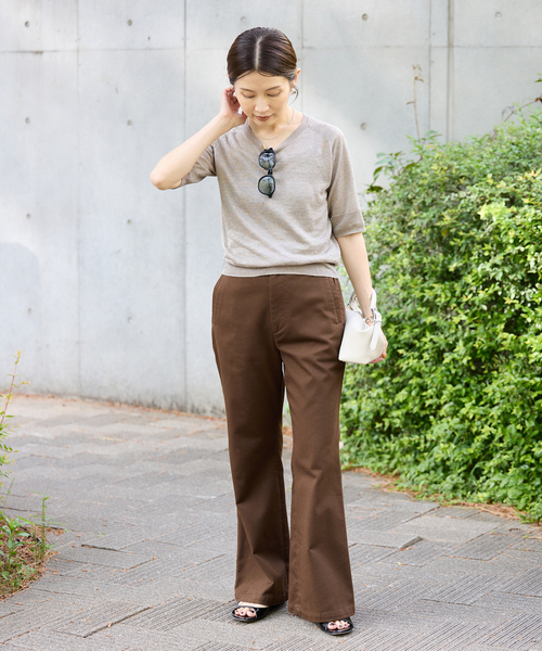 IENA（イエナ）の「フレンチリネンハーフスリーブプルオーバー（ニット/セーター・レディース・ベージュ/ブラウン/パープル・FREE）」の6枚目の写真