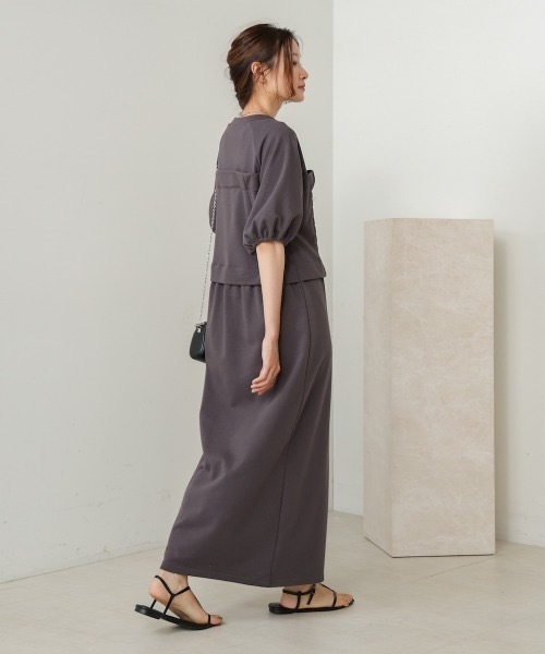 Bab(バブ)の「【S・Mサイズ展開あり】ビスチェライクスウェットワンピース(ワンピース・レディース・チャコールグレー/アイボリー/ベージュ・MEDIUM/SMALL)」の18枚目の写真