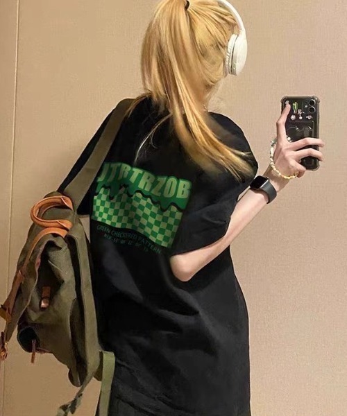 SHEENA(シーナ)の「バックプリントオーバーサイズTシャツ(Tシャツ/カットソー・レディース・ブラック/ホワイト・M)」の21枚目の写真