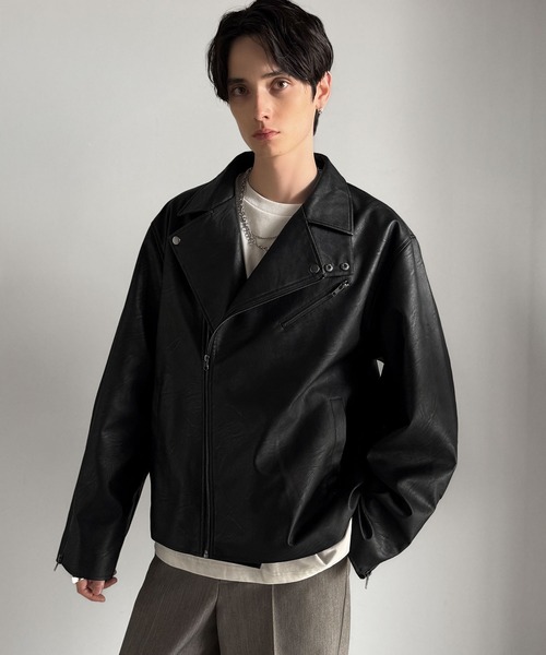 Java（ジャバ）の「《JaVaジャバコラボ》こなれ感、爆上がり。フェイクレザーライダースジャケット（ライダースジャケット・メンズ・ブラック・LARGE/MEDIUM/X-LARGE）」の4枚目の写真