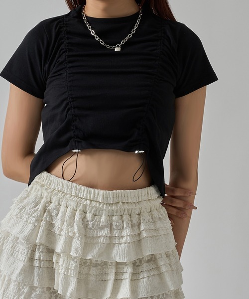 apres jour mignon(アプレジュールミニョン)の「クロップドドロストTシャツ【ZOZOTOWN限定アイテム】(Tシャツ/カットソー・レディース・レッド/ブラック/チャコールグレー/オフホワイト・X-LARGE/フリー)」の2枚目の写真