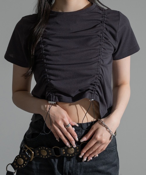 apres jour mignon(アプレジュールミニョン)の「クロップドドロストTシャツ【ZOZOTOWN限定アイテム】(Tシャツ/カットソー・レディース・レッド/ブラック/チャコールグレー/オフホワイト・X-LARGE/フリー)」の14枚目の写真