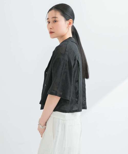 URBAN RESEARCH（アーバンリサーチ）の「カラミジャガードショートシャツ（シャツ/ブラウス・レディース・ブラック/オフホワイト・FREE）」の6枚目の写真