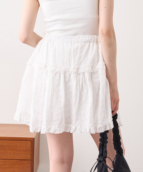 w closet(ダブルクローゼット)の「シフリーレーススカパン(スカート・レディース・オフホワイト/ブラック・FREE)」の7枚目の写真