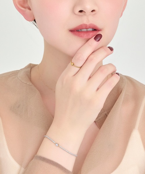 Phoebe（フィービィー）の「【金属アレルギー対応】ワンドロップメタルチェーンリング/サージカルステンレス（リング・レディース・イエローゴールド・FREE）」の4枚目の写真