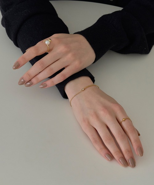 Phoebe（フィービィー）の「【金属アレルギー対応】ワンドロップメタルチェーンリング/サージカルステンレス（リング・レディース・イエローゴールド・FREE）」の9枚目の写真