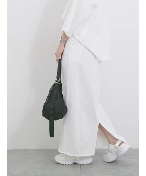 Samansa Mos2 blue（サマンサモスモスブルー）の「◎裏毛切替ナロースカート（スカート・レディース・トップグレー/チャコールグレー/オフホワイト・F）」の11枚目の写真